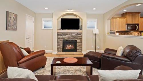 Ellie 30 Days minimum - Foto 5