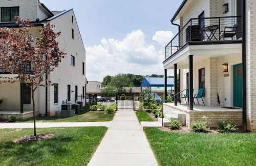 Brand New Luxury Home near Downtown - Foto 3