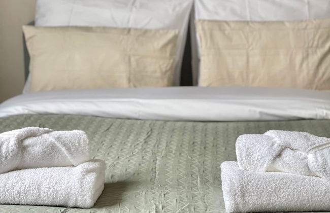 Serviced 2BR Apartments in Utrecht - Photo 17