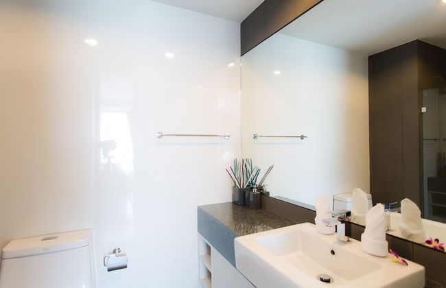 6th Avenue Surin Beach - Photo 35