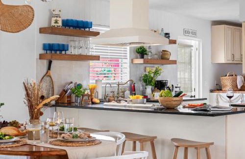 Sassy Seahorse Bradenton FL - Foto 63