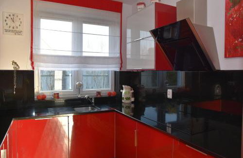 Dom z widokiem na jezioro i domek nad jeziorem - Foto 28