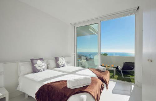 Villa in Sitges with Pool, Jacuzzi, BBQ, View, AC, 12Pax - Foto 48