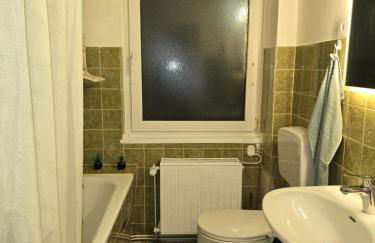 Ferienwohnung in Krefeld Monteurzimmer Gästezimmer Messezimmer Apartment in Krefeld - Foto 8