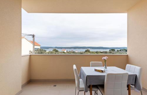 Simplistic Apartment in Neviđane near Sea - Foto 52