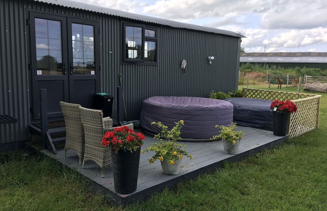 Charming Luxurious Rural Shepherds Hut - Foto 1