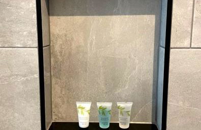 1 bedroom suite in Holt with parking - Photo 11