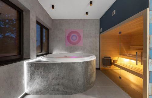 Nowoczesny dom nad jeziorem Zarybinek-Mazury Rybno, z własnym dostępem do linii brzegowej oraz łódką - Foto 17