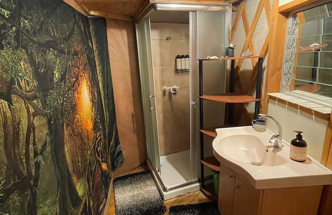 Yurt Located in a Little oak Grove - Foto 11