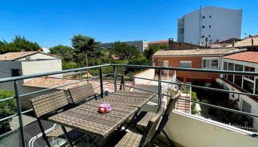 Bara ,Balcony ,Parking ,Patte d'oie neighborhood - Photo 3