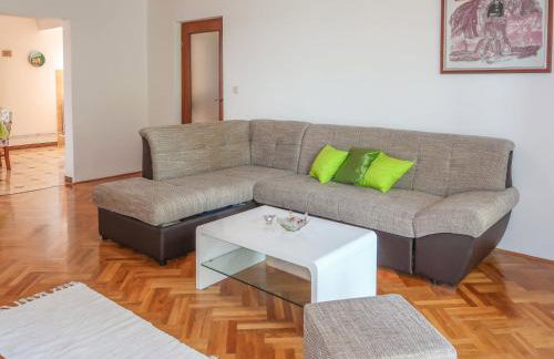 Apartment Mirjana-2 by Interhome - Foto 8