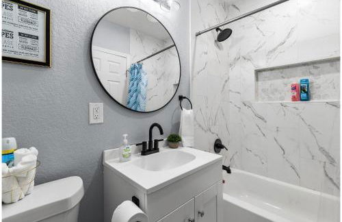 Inviting 4br/2.5ba Downtown Home With Ample Space! - Foto 28