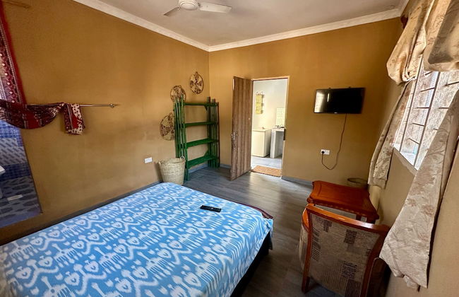 Mama's House - Photo 4