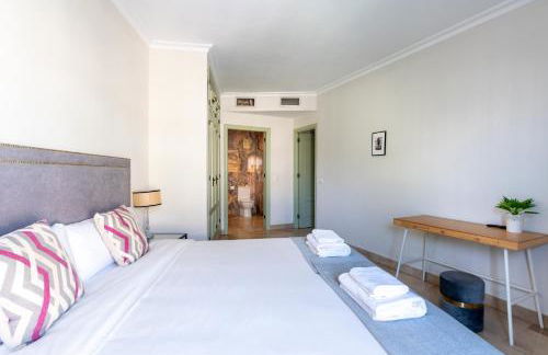 Amador Apartamento Familiar Centro PARKING Amador de los Rios - Foto 19