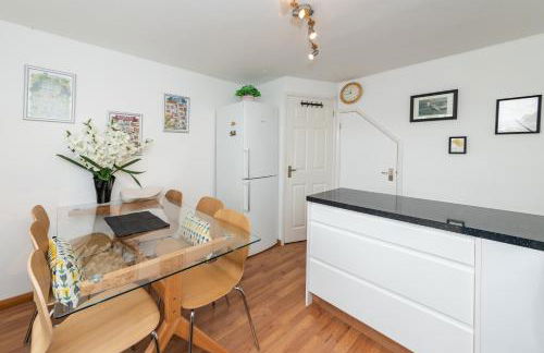 Family home, view of Windsor Castle - Foto 9