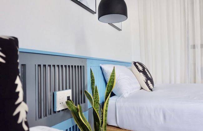 Uri House - Photo 17