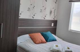 Apto amplo 5 pessoas 2 banheiros garagem - Foto 7