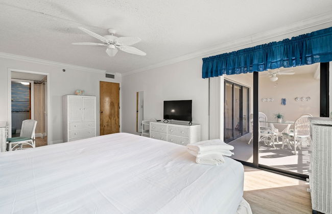 Reflections 503 Oceanfront Pool Hot Tub - Photo 19