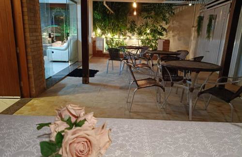 Casa Show - Hospedagem e Day use para grupos - com piscina aquecida - Foto 25