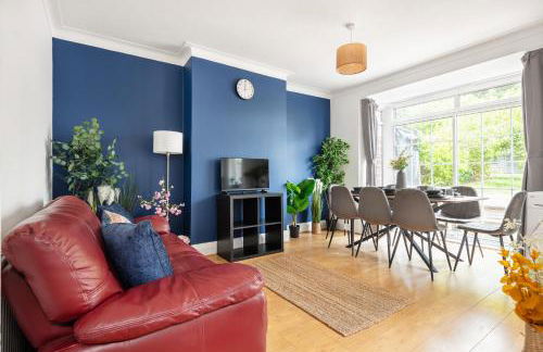 9RA - 4BD House - Wembley Views - Foto 34