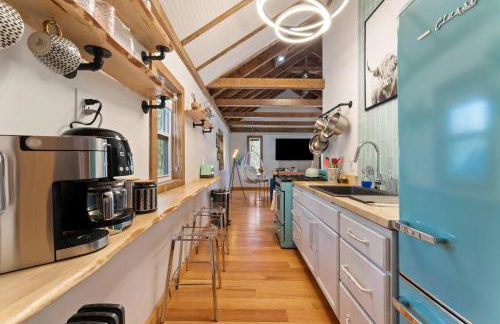 Perfect Couples Cabin Fireplace Firepit & Wine Nearby - Foto 9