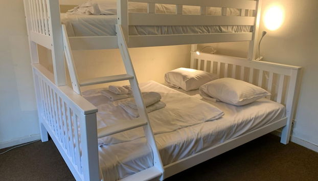 Charming Home w/ Garden - Foto 3, Habitación