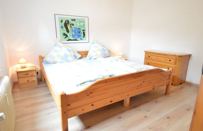 Holiday Home in Morscheid-riedenburg With Balcony - Photo 4