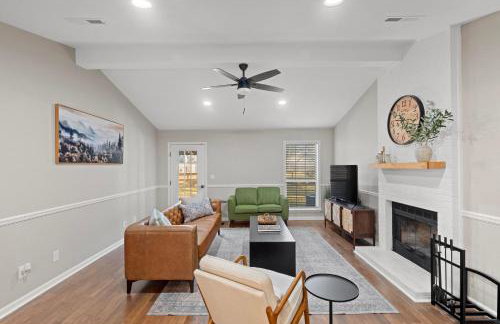 Renovated, Dog Friendly, Fenced Yard, Game RM - Foto 1