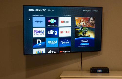 Vibrant Vacation Escape with Fast WIFI and KING BED Close to Downtown Houston! - Foto 10