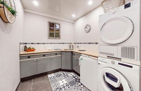 3 Bedroom Lovely Home In La Douze - Foto 12