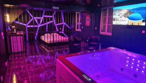 Suite Coquine avec jacuzzi YaoSpa60 - Photo 1