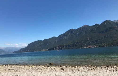 IULI LAKE HOME Tra lago e montagna - Foto 27