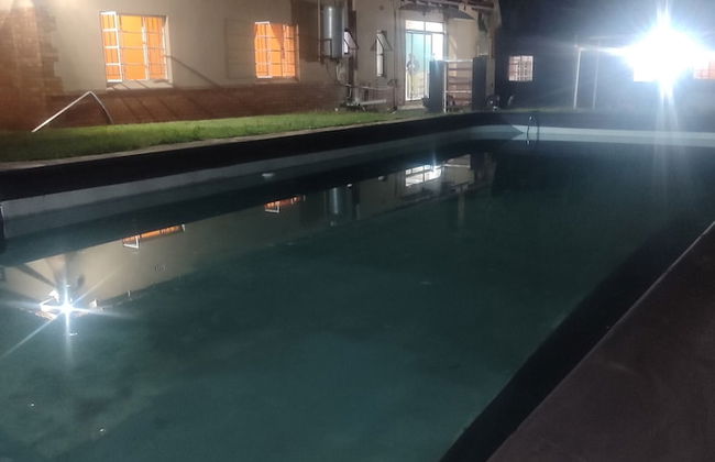 A Mother a Sons and Daughter Approach Towards Modern Living - Foto 13