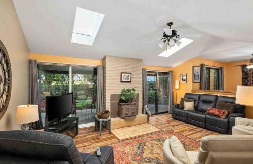 Jim and Shirley's Cukoo's Nest - Foto 20