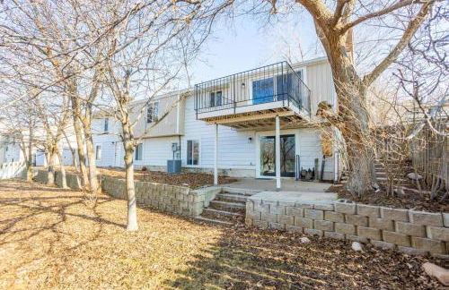 Spacious 6 BR Extended Stay - Photo 8