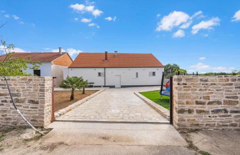 Lovely Home In Plastovo With Sauna - Photo 17