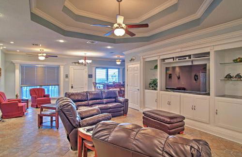 Waterfront Slidell Home with Boat Dock and Canal View! - Foto 3