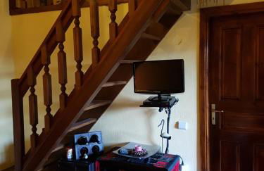 Theopetra Home - Foto 30