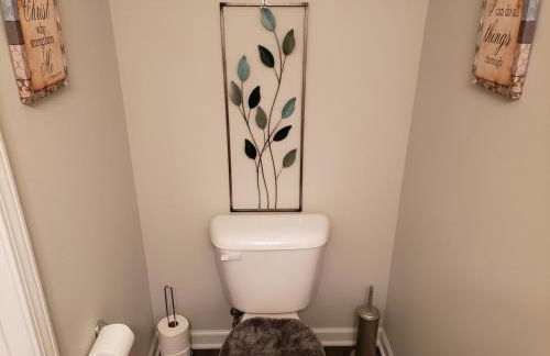 Welcome to Your Home Away From Home - Foto 12