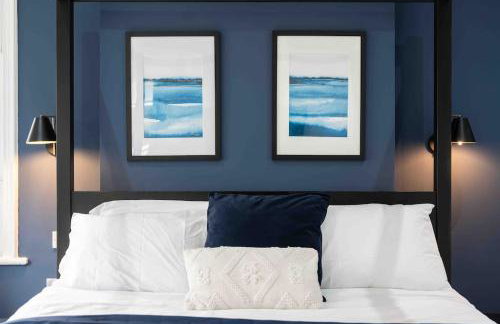 The Lymington Hub Slps 13 hot tub/chef/spa - Photo 19