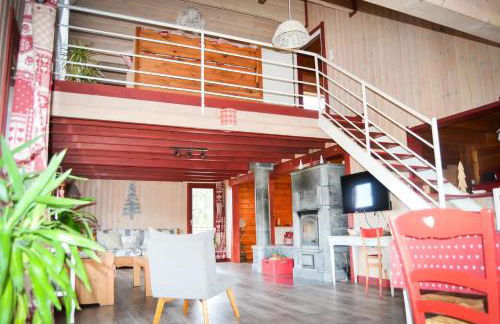 Chalet familial à Vagney + Jardin et Terrain de Bowling - Foto 6