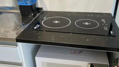 02 - ESTÚDIO NA SAVASSI com Wi-fi, TV, Vaga de garagem, Cozinha completa - Foto 5