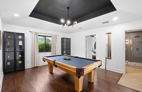 Best of Carrollton - Luxury Pool Hot tub Games - Foto 3