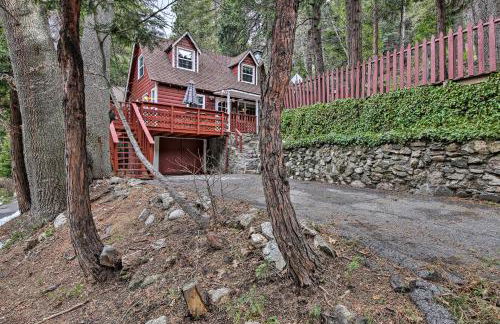 Vintage Snow White Cottage about 2 Miles to Village! - Foto 29