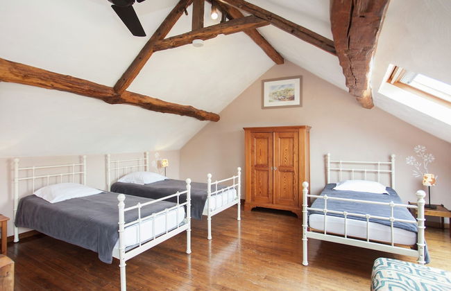 Cozy Family Home in Humain - Photo 12