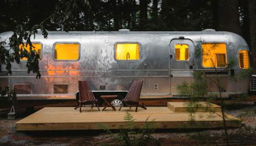 Waterfront, Pet Friendly Airstream near Lake George in the Adirondack, New York - Foto 1