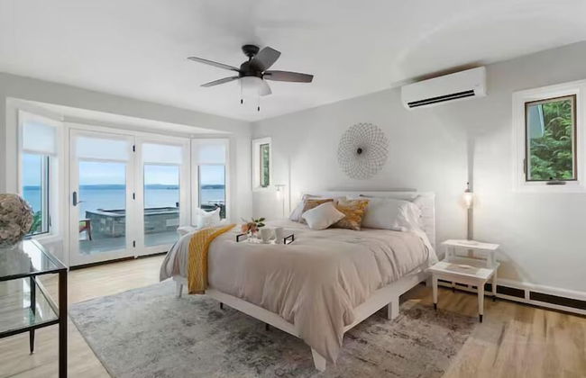 The Luxe Lake House - Photo 5