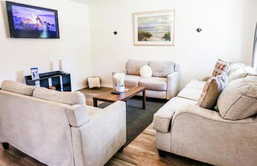 Close to Downtown, Beaches, and NAS! - Photo 1