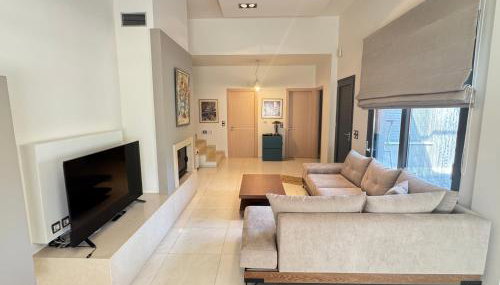 Villa Apocalypsis - Photo 1