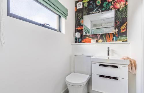 Charming Bosham Garden Lodge - Pass the Keys - Foto 43